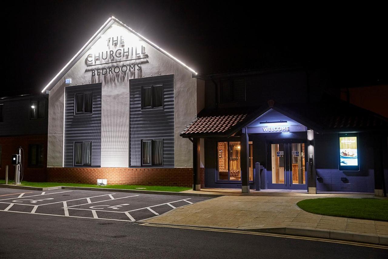 The Churchill By Greene King Inns Royal Wootton Bassett Exterior photo